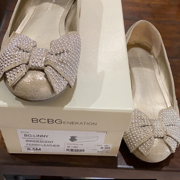 Shoes - Picture 1 of 1